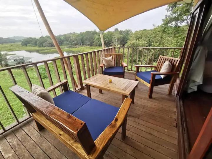 Gatun Lake Lodge Hotel Pueblo Nuevo  外观 照片